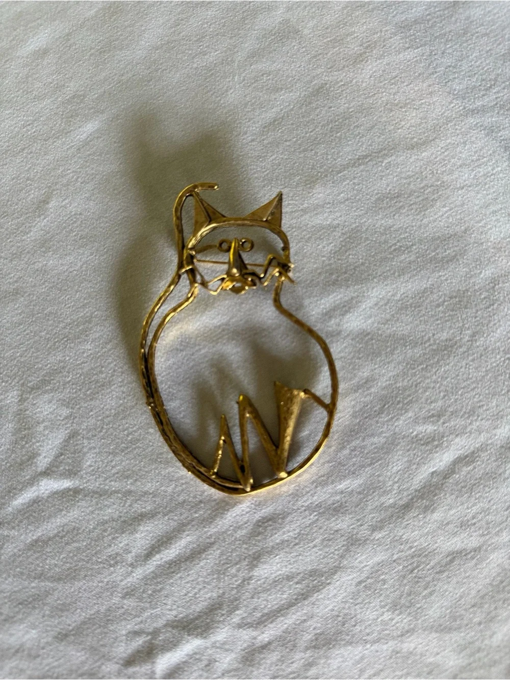Vera Bradley Gold Cat Outline Hanging Hook